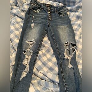 Size 11 Indio Rein jeans with ripping